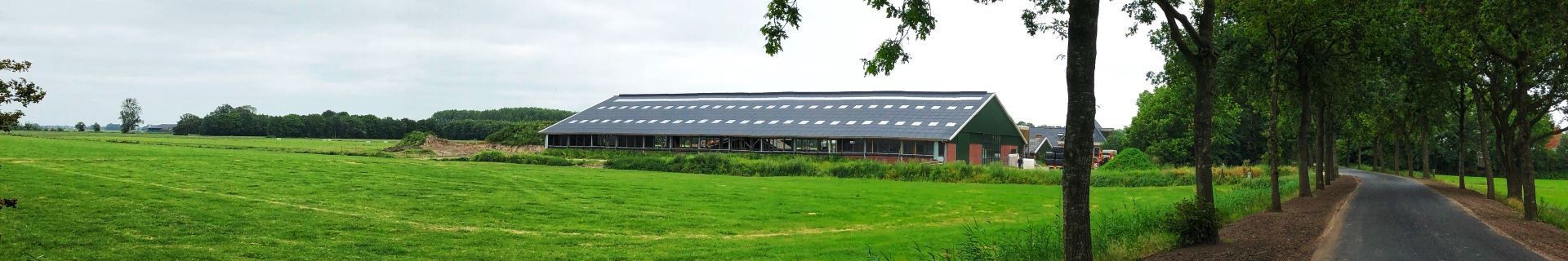 Biologische bedrijfsvoering van melkveehouder Douwe Maat medebepalend voor stalbouw- en inrichting.